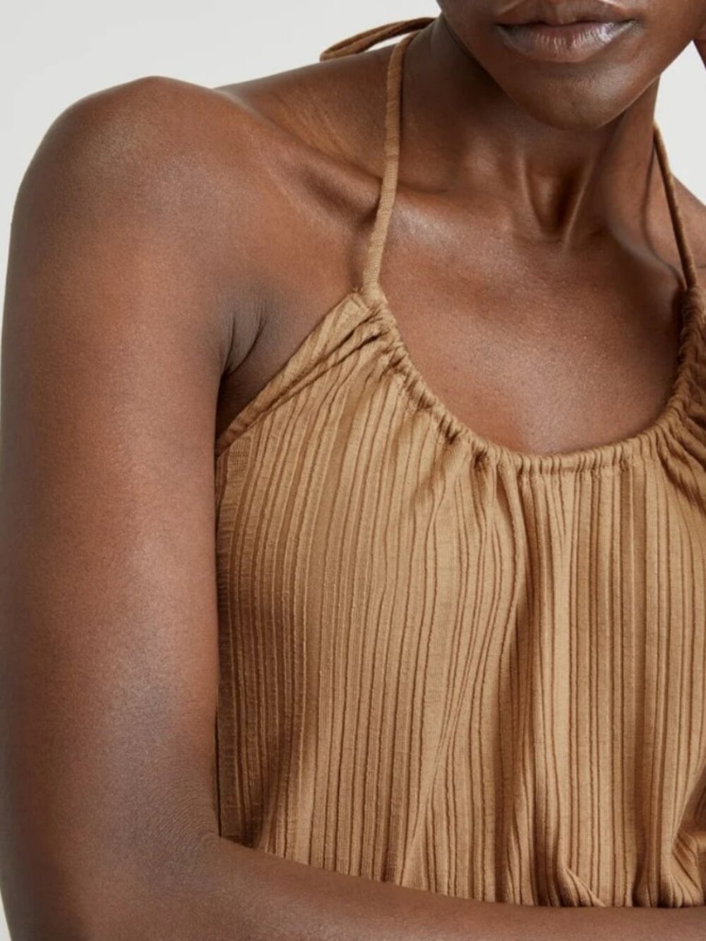 2 X Everlane Rib Soft Knit Halter Tops – Caramel & Kalamata - Picture 9 of 13